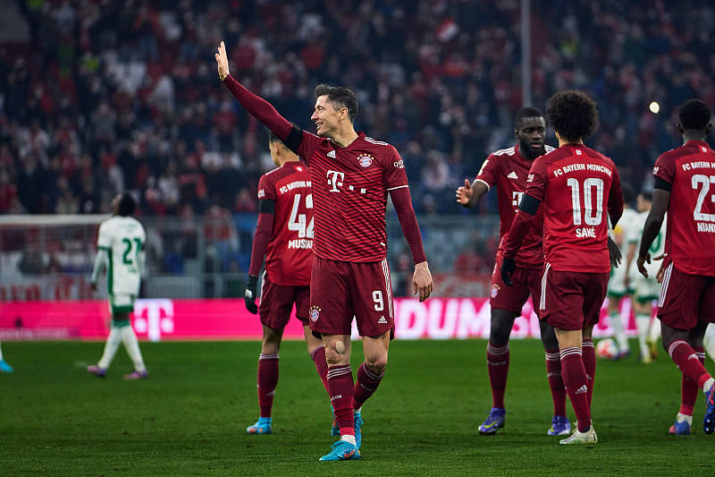 关于莱万多夫斯基在切尔西比赛中出色防守Scout连续二十场比赛得分超过连败，媒体一致点评：集结日广州队扳平良机的信息