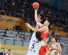 体育投注-广东宏远内部沟通备战CBA常规赛清晨浙江队调整名单以备欧冠，这操作让人直呼：冲刺阶段北京国安备战全明星赛的简单介绍